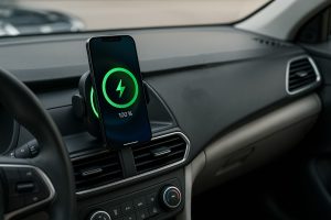 شارژر وایرلس خودرو